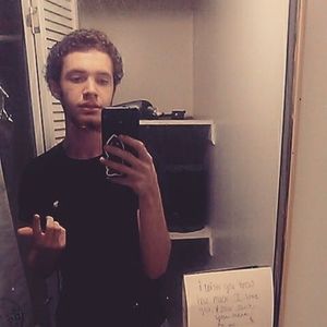 Meet your Posher, Zeb